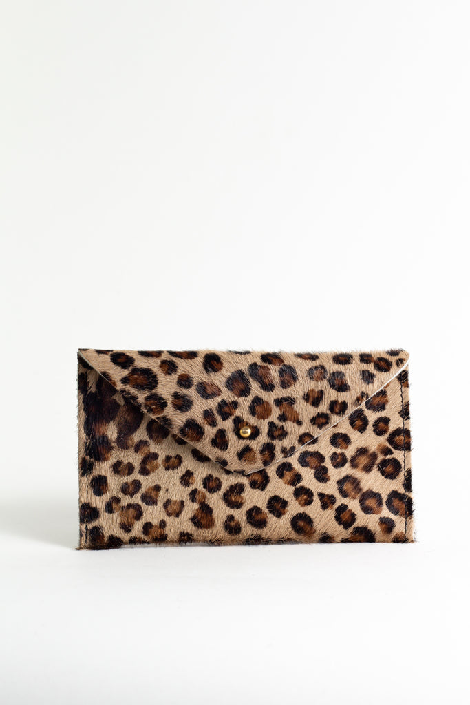 The Midi Sand Leopard Purse