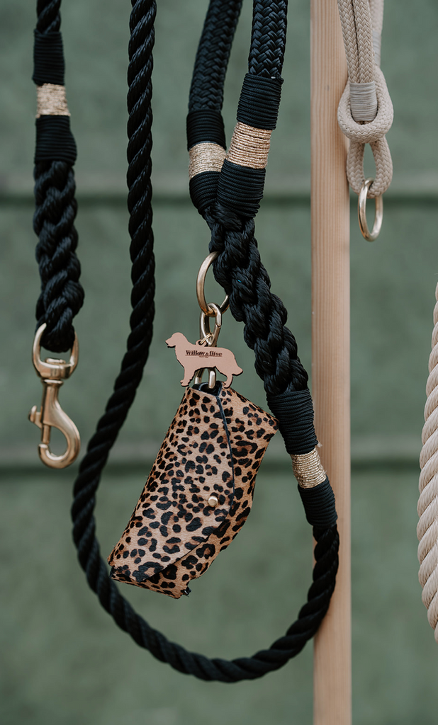 Leopard accessories