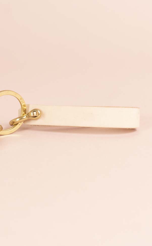 personalised slimline sand shackle keychain